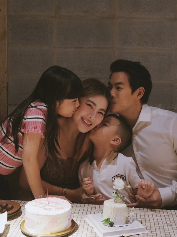 แนน ปิยะดา ฉลองวันเกิด 39 ปี พร้อม ไฮโซกึ้ย ศุภชัย สามีและลูก ๆ