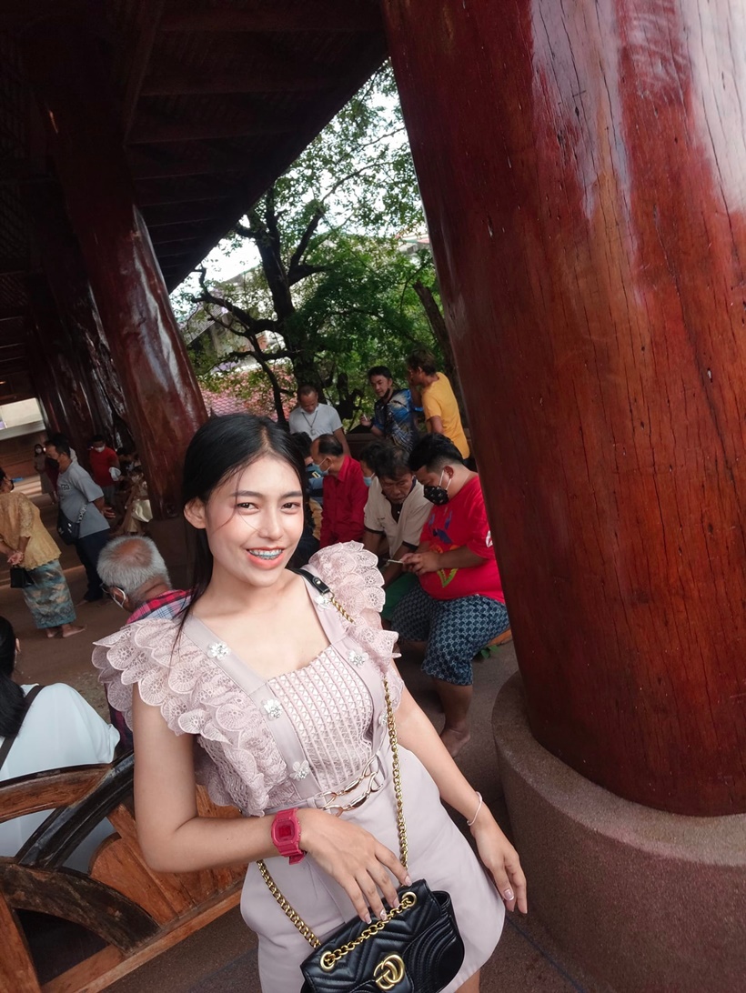 อรุณเบิกฟ้า นกกาโบยบิน