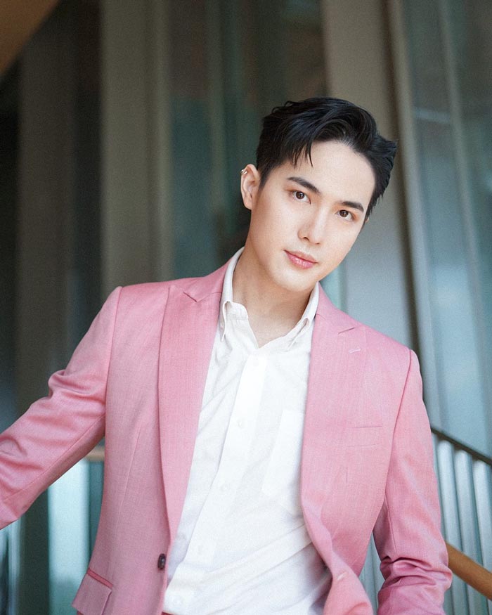 โก้ วศิน