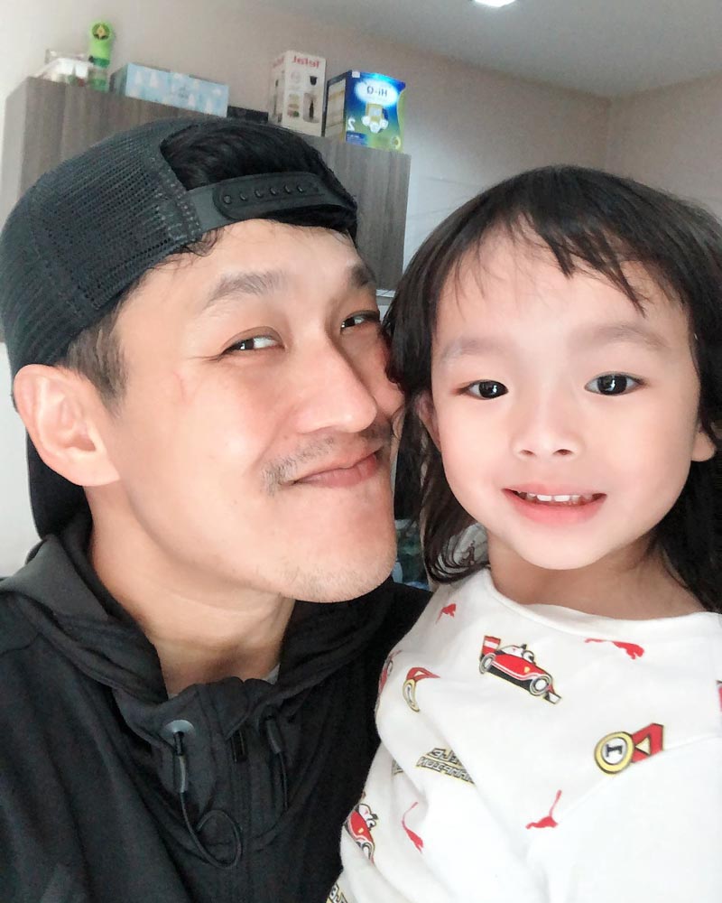 เอ็กซ์ ธิตินันท์