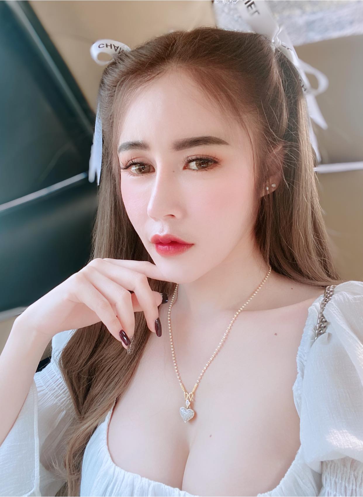 พราว ยุพารัตน์