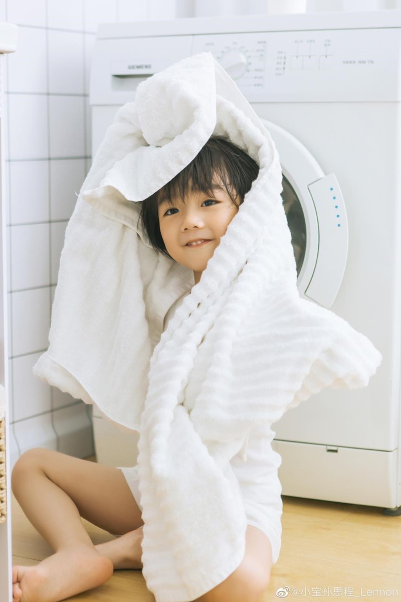 ซุนซือเฉิง lennon เสี่ยวเป่ารักนี้ไม่ลืมเลือน