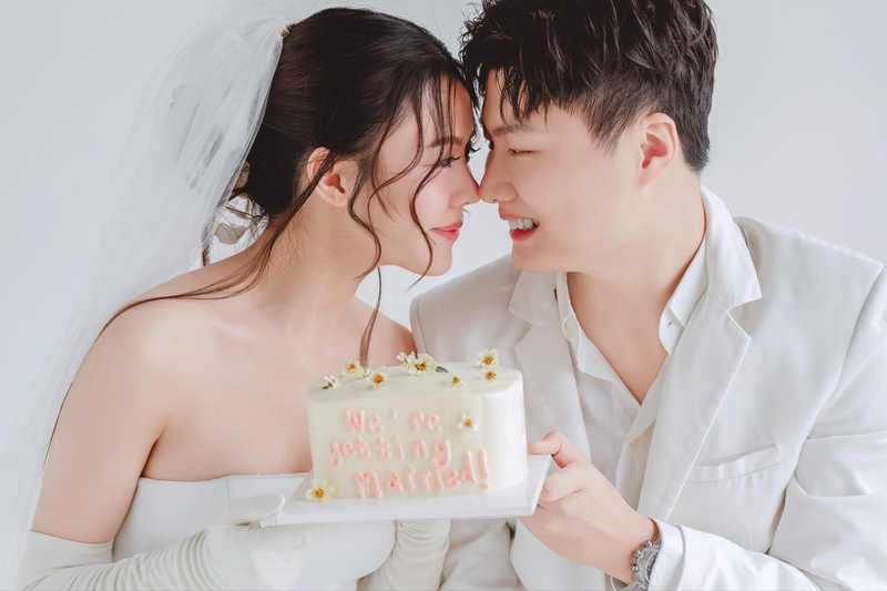 อัง สุพัตรา น้องสาวออม สุชาร์ แต่งงาน