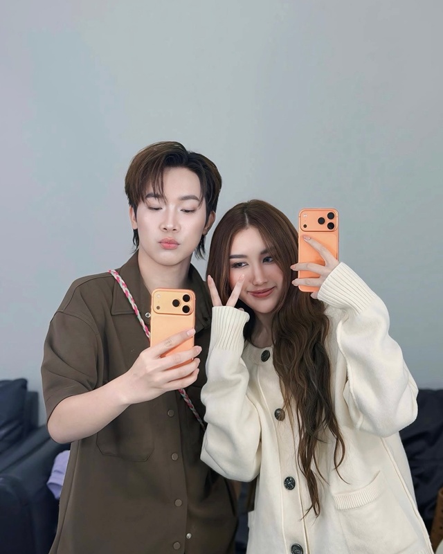 เบส รักษ์วนีย์ ขอบคุณหนุ่มคนนี้ ซื้อ iPhone 17 ให้