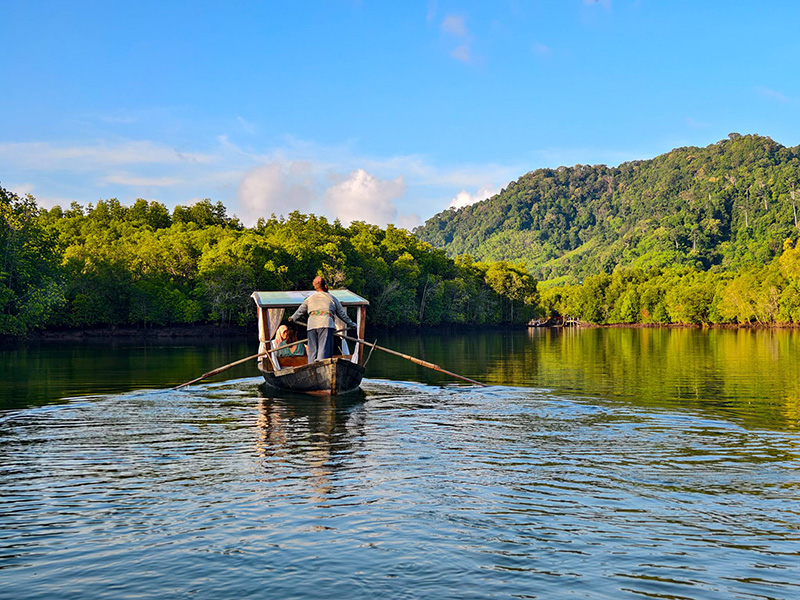 ทุ่งหยีเพ็ง เกาะลันตา