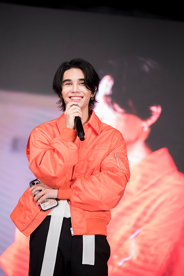 เจฟ ซาเตอร์ jeff satur