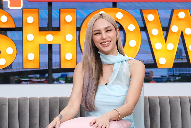 อุ้ม ลักขณา