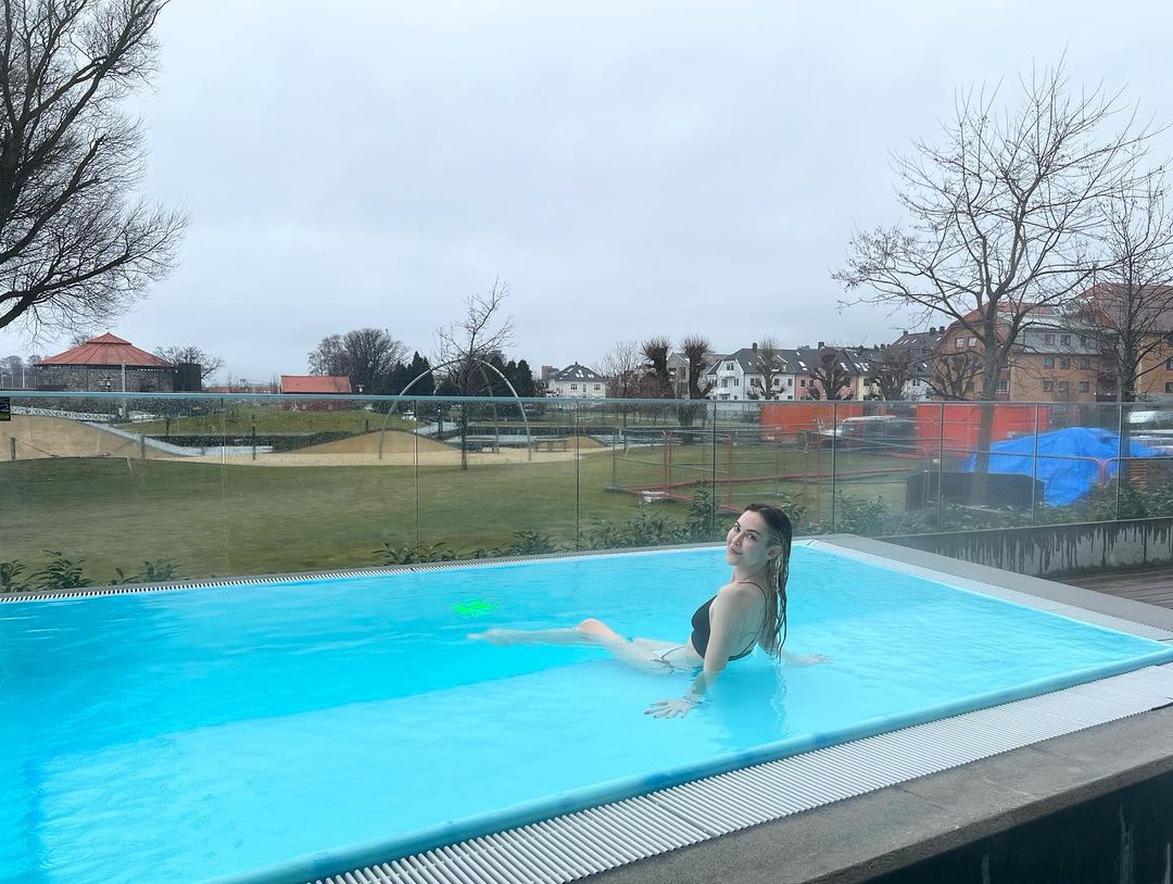 แมท ภีรนีย์ 