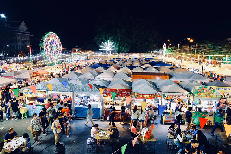 ตลาดสะพานพุทธ กรุงเทพ