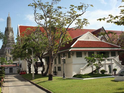 พระราชวังเดิม