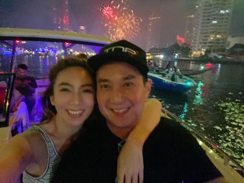 เบนซ์ พริกไทย สามี