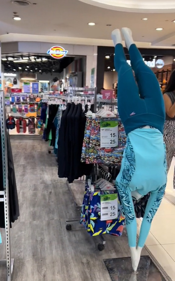 หุ่นลองชุด