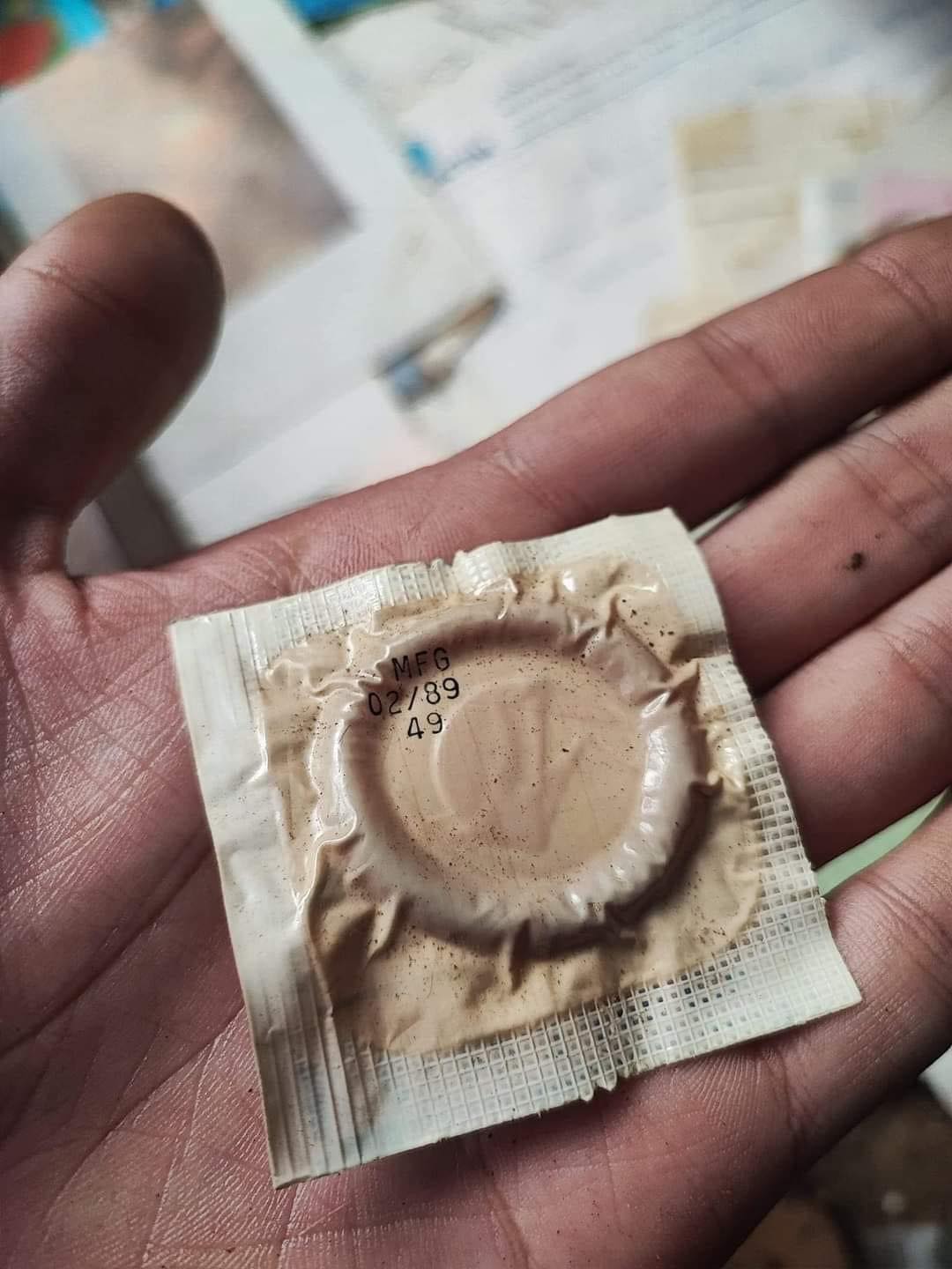 ถุงยางหมดอายุ