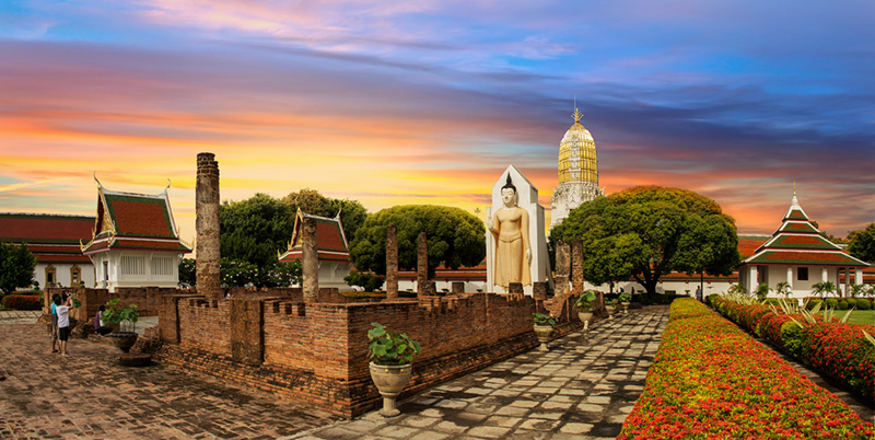 วัดพระศรีรัตนมหาธาตุวรมหาวิหาร