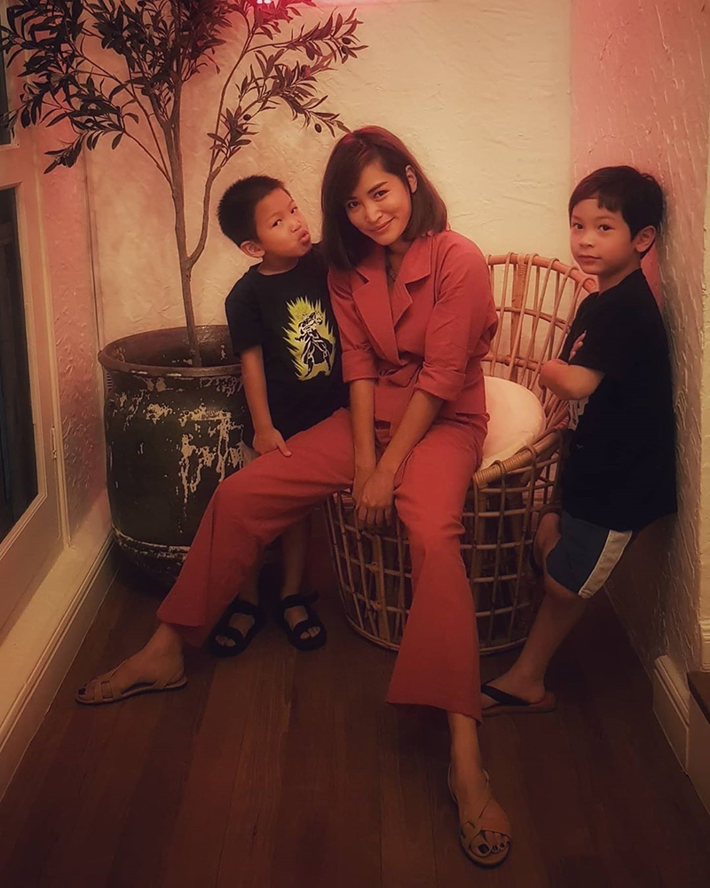 พลอย พลอยพรรณ ลูก
