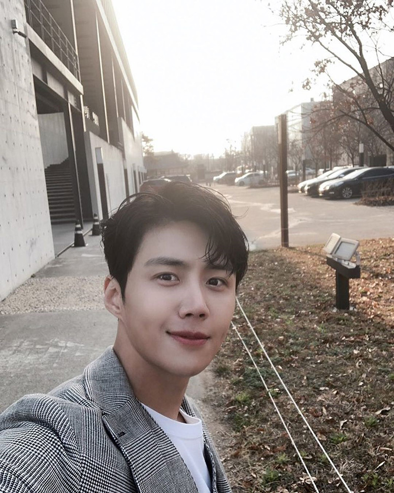 คิมซอนโฮ Dispatch