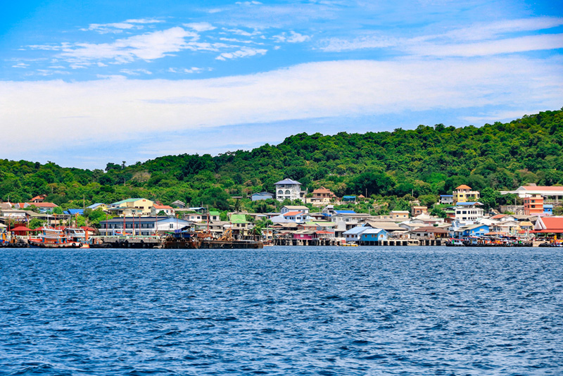 เกาะสีชัง จังหวัดชลบุรี