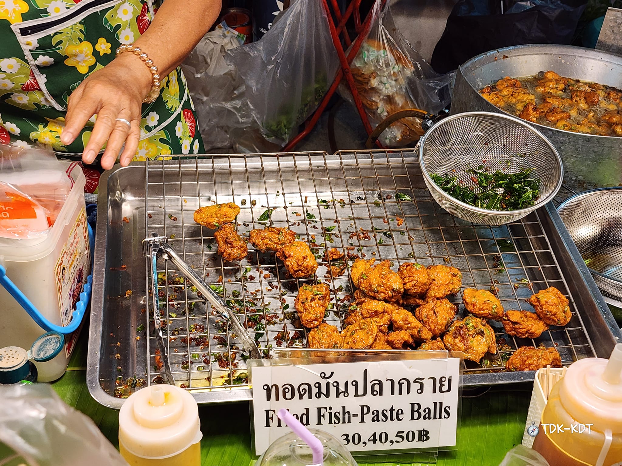 ถนนคนเดินวัวลาย