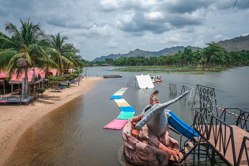 หาดทรายชุกโดน 