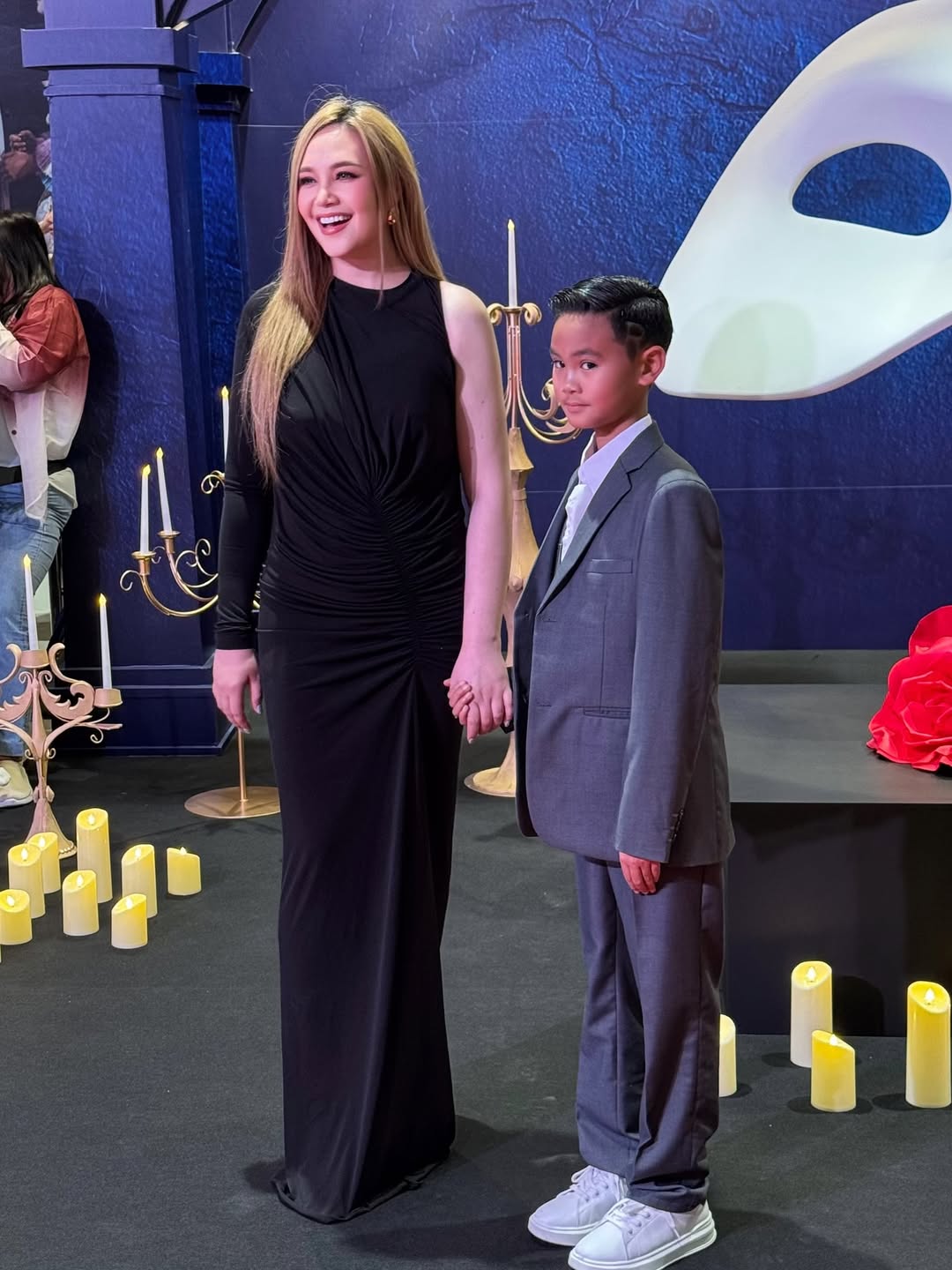 ทาทา ยัง