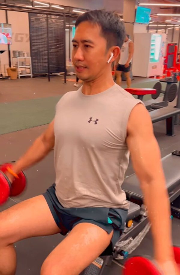 อนุวัต เฟื่องทองแดง