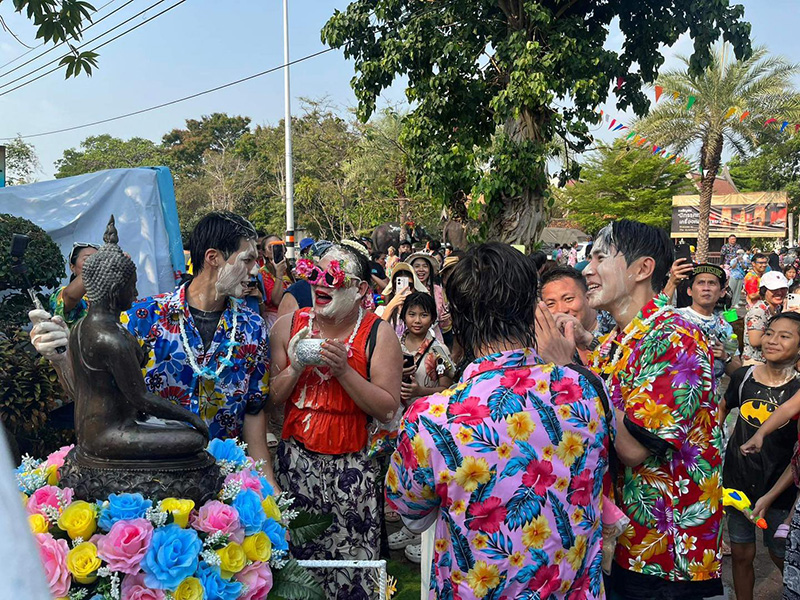 พี่จอง คัลแลน สงกรานต์ 2567