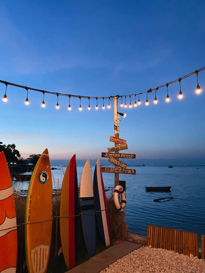 ร้านกาแฟศรีราชา