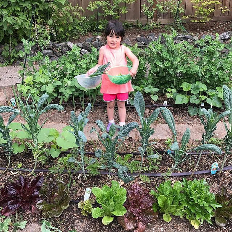 อุ้ม สิริยากร