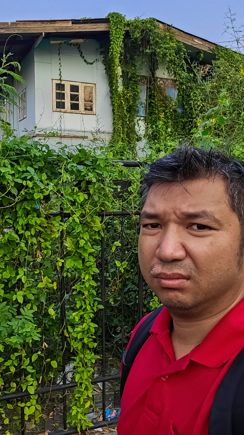 นอนบ้านเพื่อน