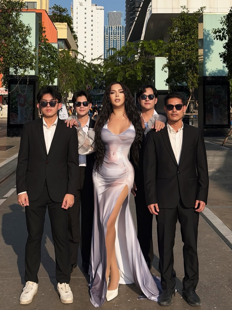 เอิ้ก ชาลิสา