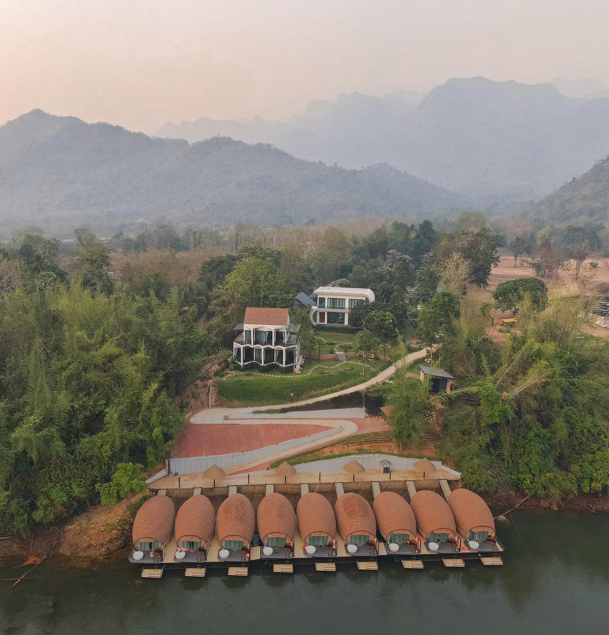 VeeVaree Riverkwai Resort