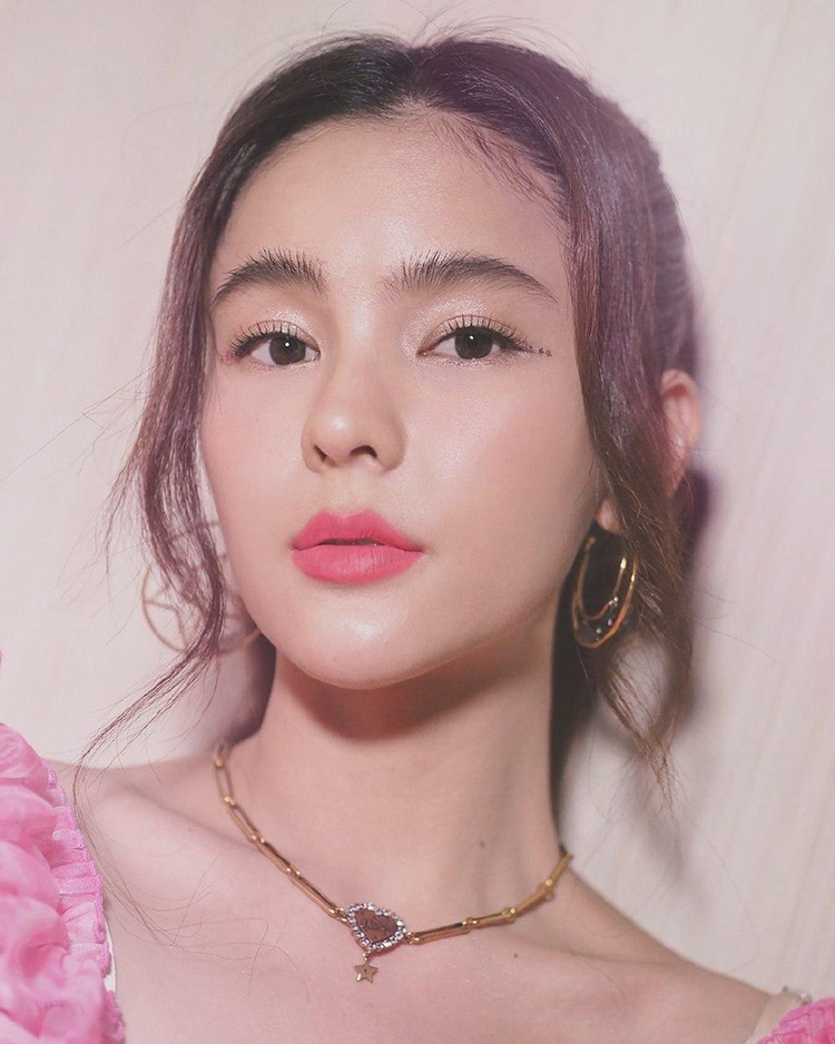 สาวหมวย