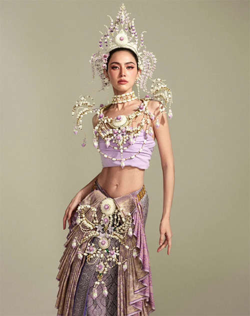 รวม 15 ลุคในชุดไทย ใหม่ ดาวิกา สวยสง่าดั่งนางในวรรณคดี