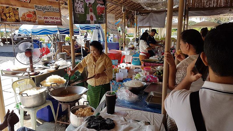 ตลาดน่าเดิน