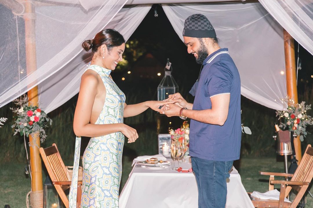 วีณา ปวีณา 