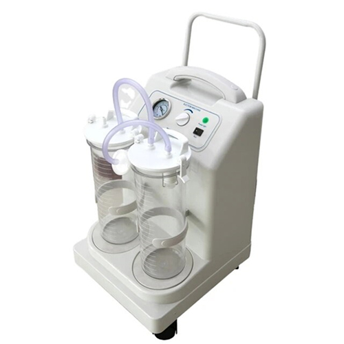 ดูดไขมันเหนียงมีกี่แบบ เลือกวิธีไหนดี ให้หน้าเรียว กรอบหน้าชัด คอไม่หย่อน