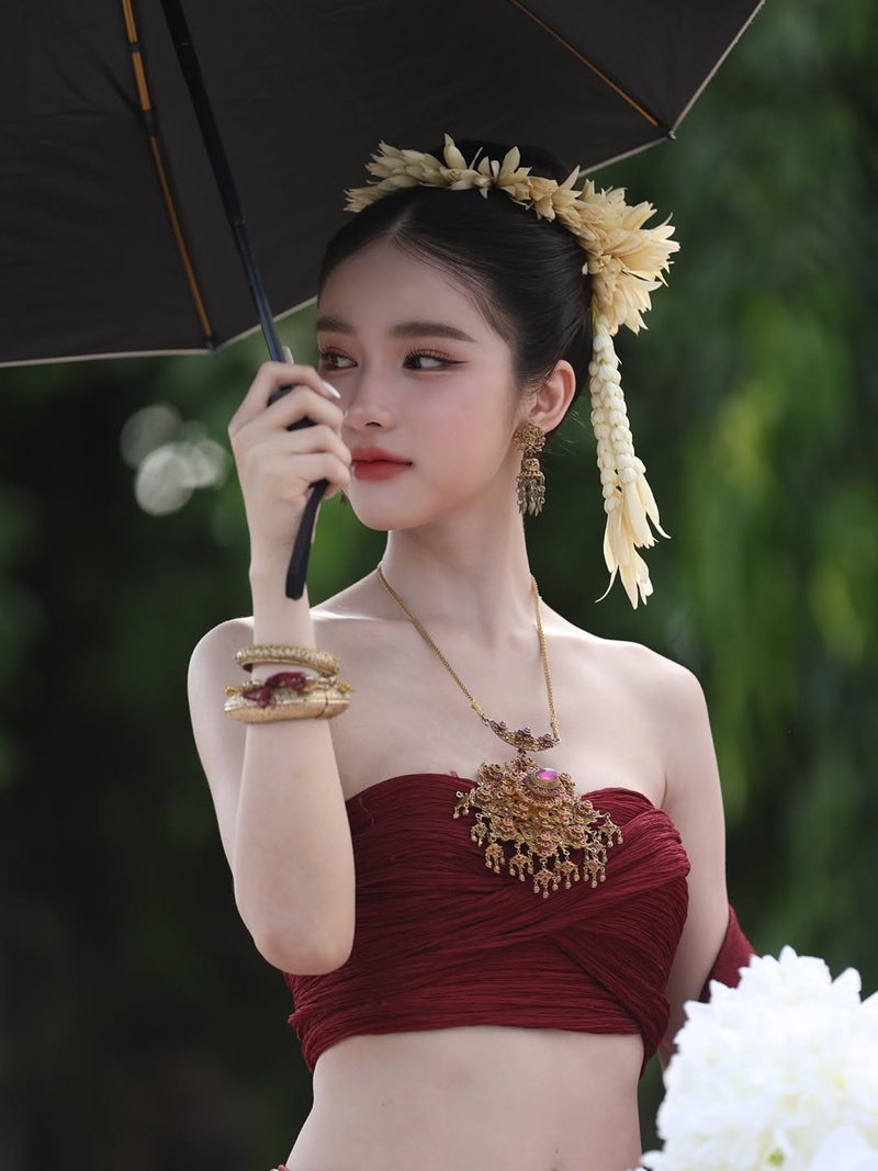 โยชิ รินรดา