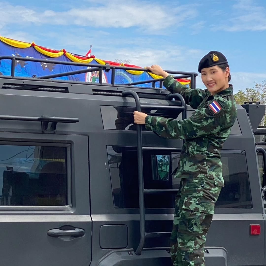 เปิดวาร์ป ผู้กองอะตอม