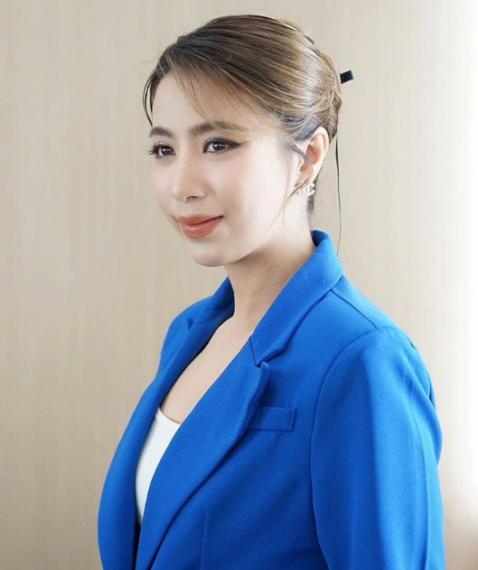 เฟิร์น สุชาดา