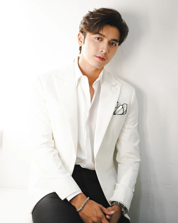 ภณ ณวัสน์