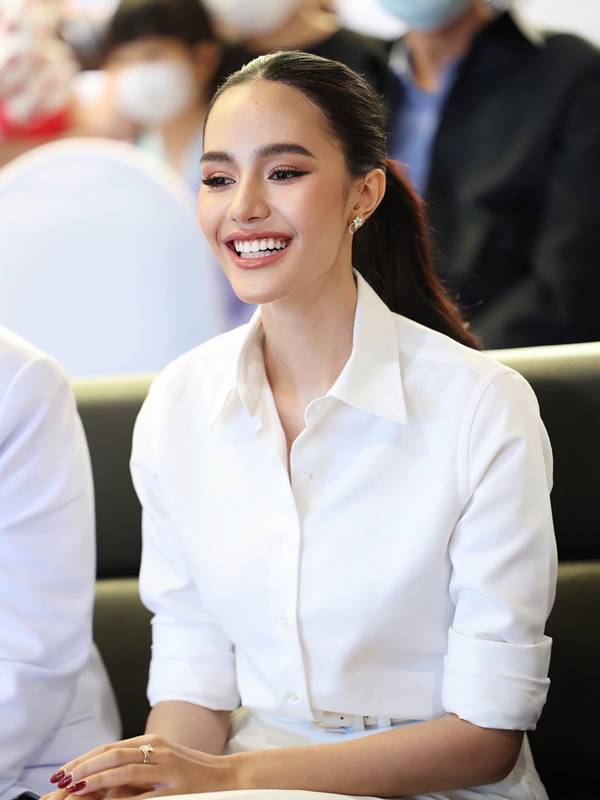 น้องฟิล์ม ตอบไม่ตายไมค์