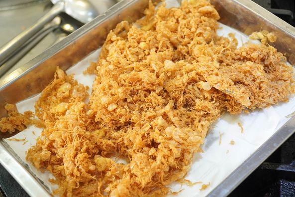 ไข่เจียวกรอบคั่วพริกเกลือ