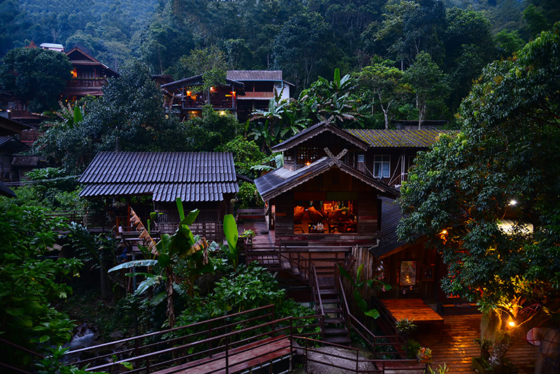 บ้านแม่กำปอง