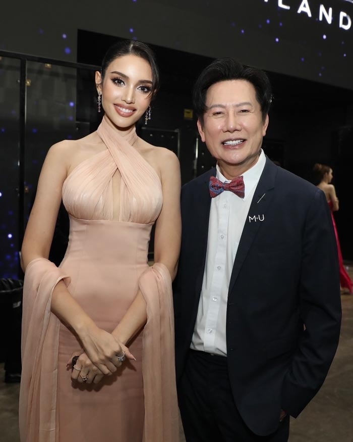 ณวัฒน์ วีนา