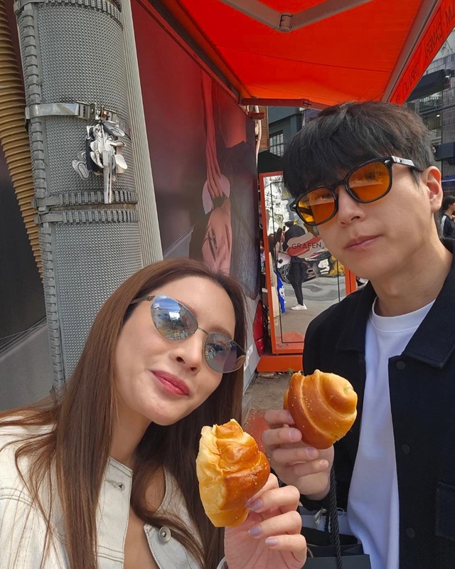 นนกุล เสิร์ฟหวานอุ้ม แอฟ ทักษอร