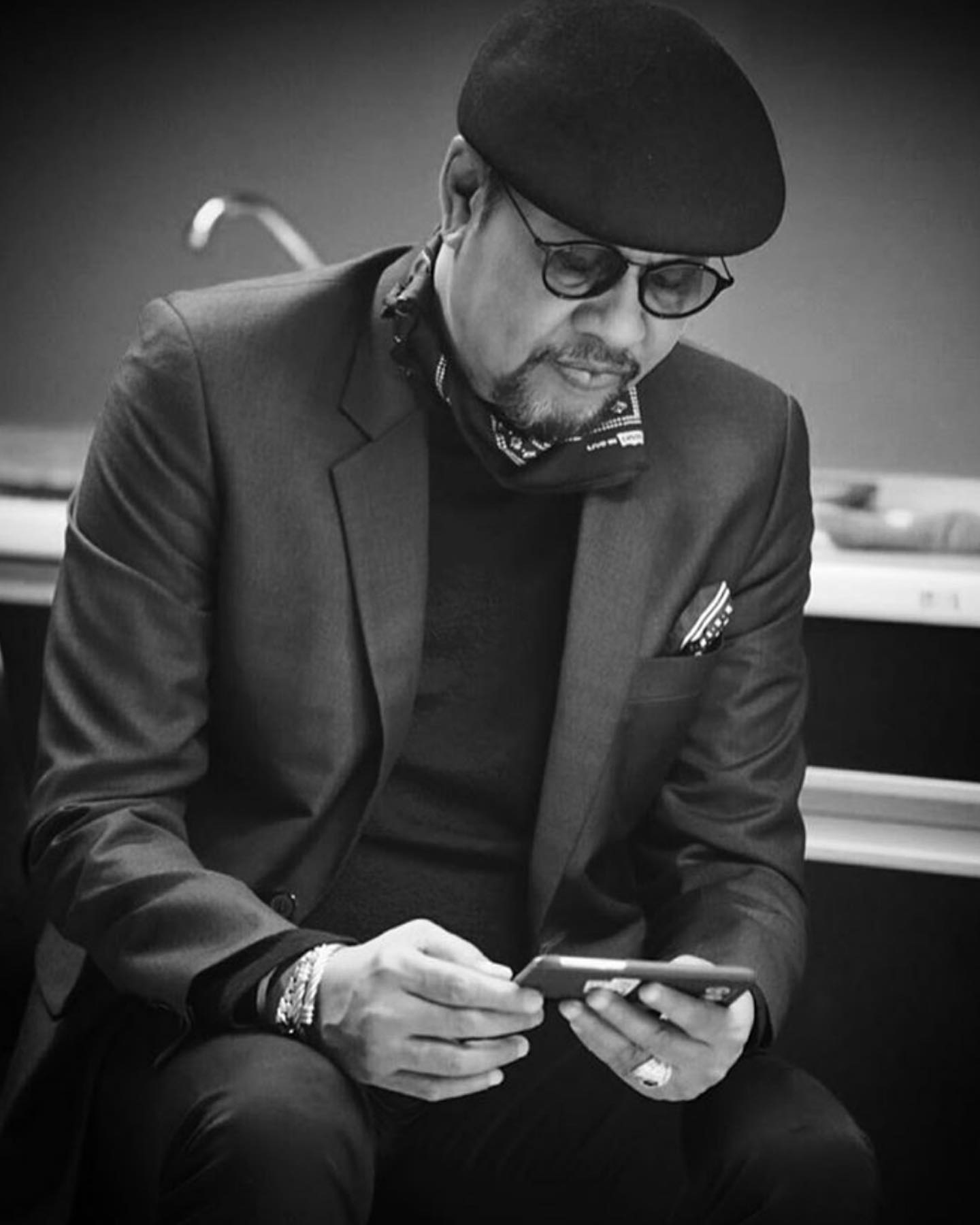 โน้ต เชิญยิ้ม