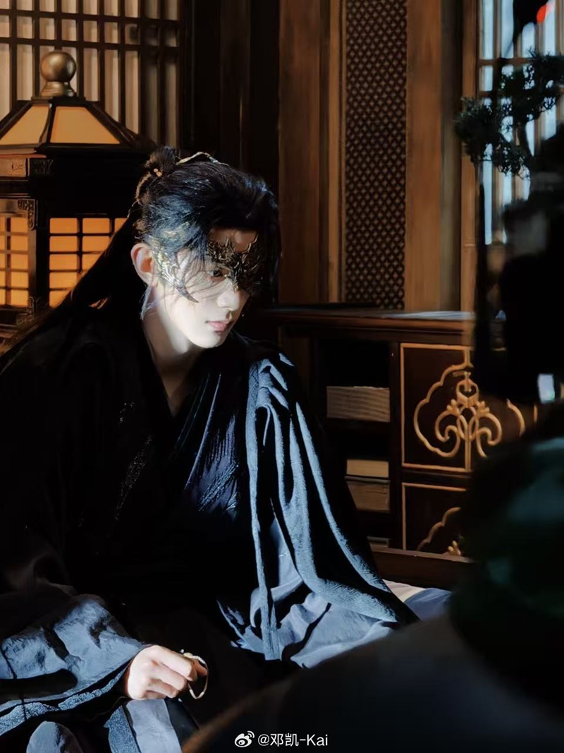 เติ้งข่าย ประวัติ