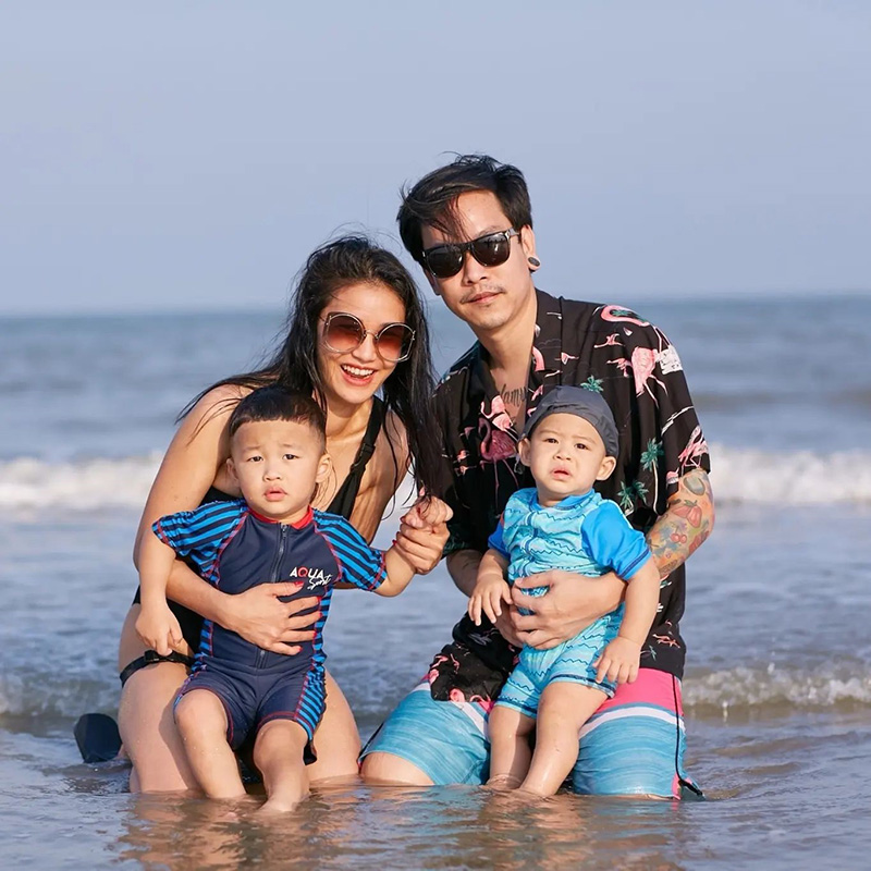 ชมพู่ ก่อนบ่าย