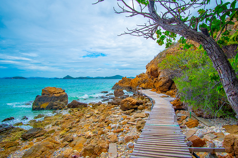 เกาะขาม