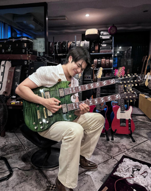 มาย ภาคภูมิ ประวัติ